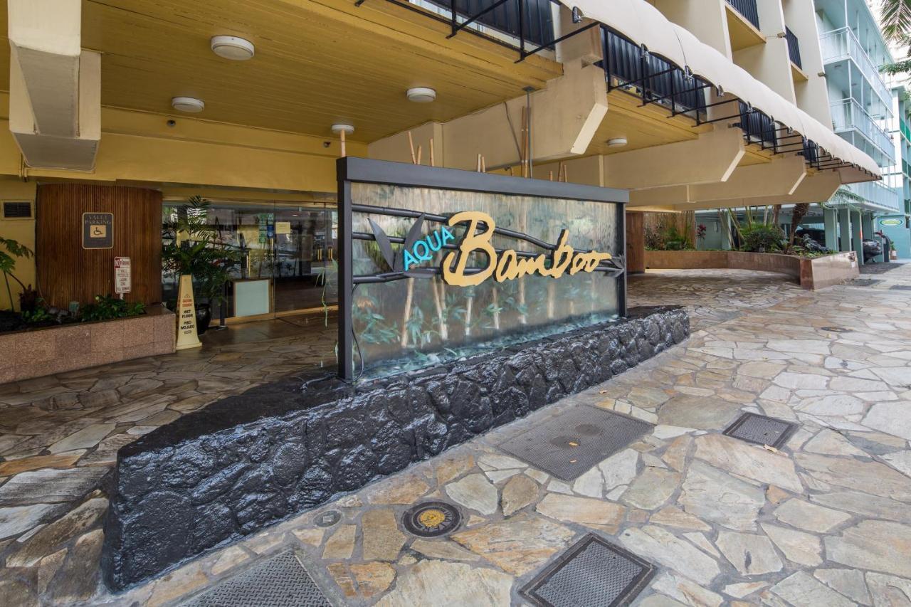 Gorgeous One Bedroom Bamboo Blocks From The Beach Honolulu Dış mekan fotoğraf